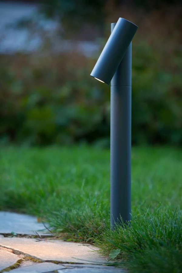 Lucide TATUM - Pollerleuchte - LED - 1x5W 3000K - IP65 - Anthrazit - Atmosphäre 2